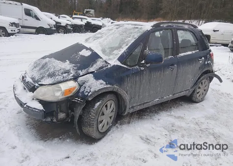 2010 Suzuki Sx4 Technology z USA, uszkodzony, nr VIN JS2YB5A32A6311047